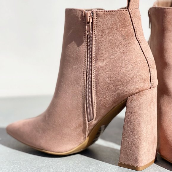 NEW Pointy Toe Geometric Triangle Block Heel Cutout Side Suede Ankle Bootie Boot - Picture 7 of 13